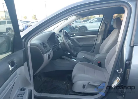 2009 Volkswagen Jetta 2.5L S from USA, damaged, VIN 3VWKZ71K39M295397